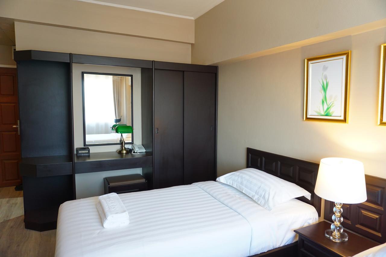 Taris Art Hotel Phrae Eksteriør billede