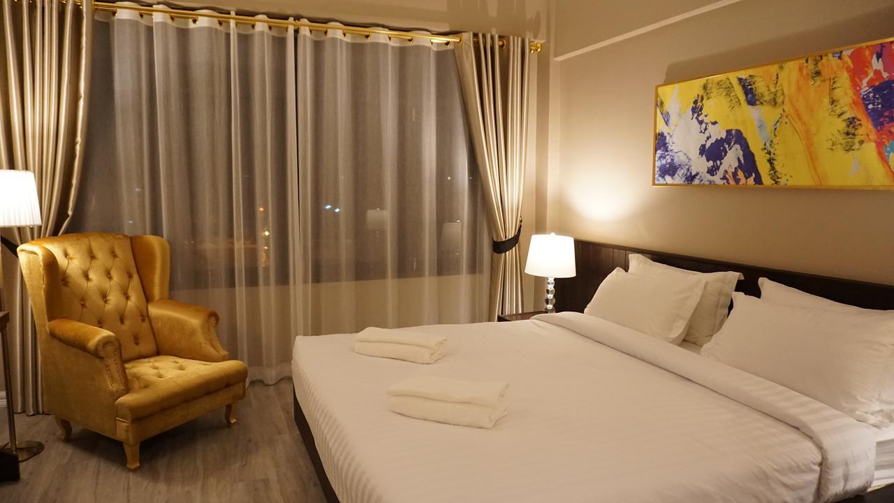 Taris Art Hotel Phrae Eksteriør billede