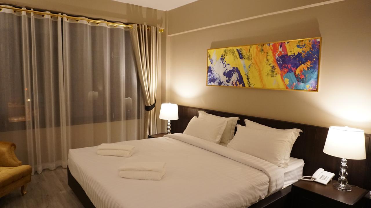 Taris Art Hotel Phrae Eksteriør billede