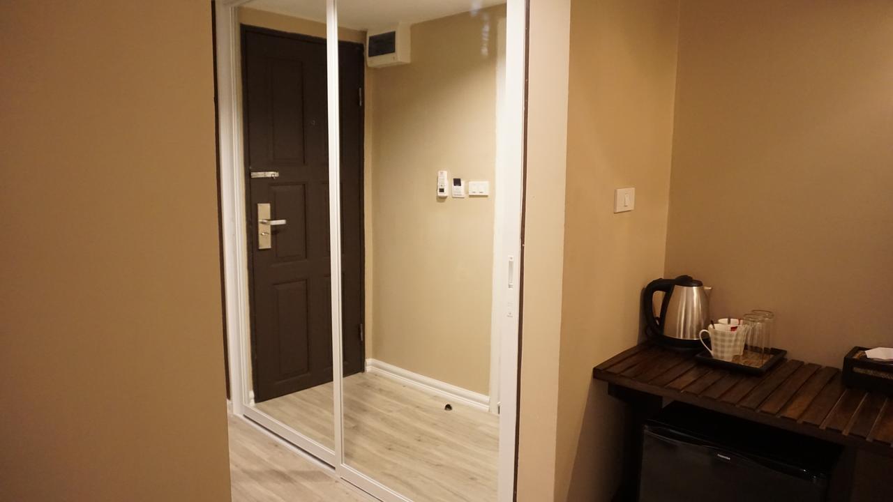 Taris Art Hotel Phrae Eksteriør billede